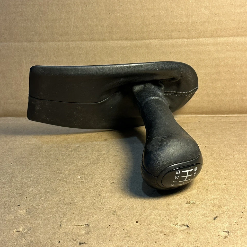 Porsche Boxster S 6 velocidades perilla de cambio con bota 911 Carrera original OEM 1999-2004 Foto 1 de 4