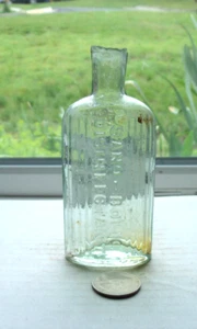 BONITO DESINFECTANTE SANO-BÓLICO AQUA OVAL RIDGE VENENO EN RELIEVE - Imagen 1 de 2