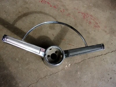 Chevrolet Caprice Bel Air Biscayne 66 1966 anillo de bocina cromado GM 3874631 Foto 1 de 4