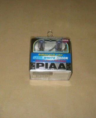 PIAA 13904 STAR WHITE COOL WHITE LIGHT 9004 3800K 65/45W TWIN PACK - Image 1 of 3