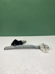2012 Chrysler 300 LH Left Rear Side Door Inner Window Regulator Motor OEM - Picture 1 of 11