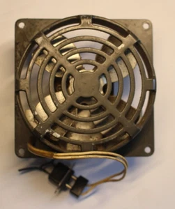 Kenwood TS-820, TS-530, TS-830 REAR COOLING FAN - Picture 1 of 7