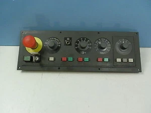 Siemens SINUMERIK 810 M 6FC3478-2EF20 Maschinensteuertafel - Picture 1 of 2