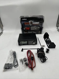 Uniden BCT15X BearTracker Mobile Tracking Scanner - Black - Zdjęcie 1 z 7