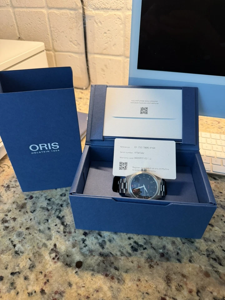 Oris ProPilot 2025 esfera negra 0 1733 7805 4164 Foto 1 de 4