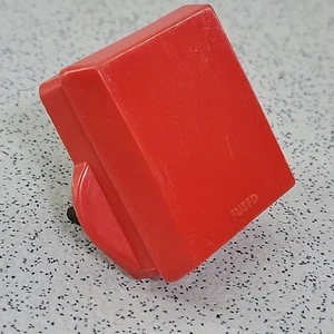 Vintage Legand red 3 Pin UK Plug Good Condition Retro - Picture 1 of 3