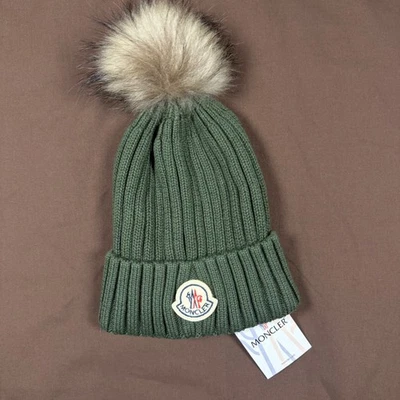 New Women's MONCLER Green Knit Wool Beanie Pom Pom Logo Hat  - Image 1 of 4