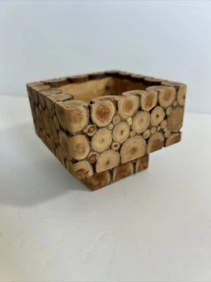 DE COLECCIÓN -CAJA MADERA DE ENEBRO 4.5" ANCHO 3.5 ALTO Caja Baratija MCM Foto 1 de 4