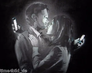 TIME4BILD BANKSY MOBILE LOVERS AMOR IMÁGENES LIENZO GICLEE con marco de cuña LOFT - Imagen 1 de 4