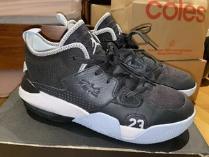 Jordan Stay Loyal 2 - Picture 1 of 5