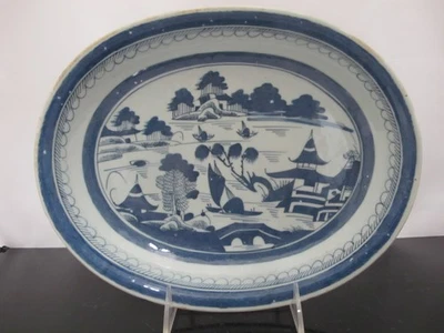 Antiguo plato ovalado de porcelana azul cantón chino pabellón paisaje cuenco para servir Foto 1 de 4