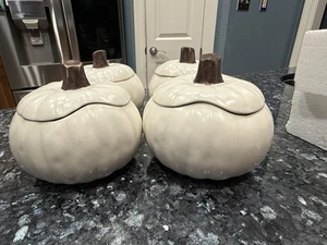 Pottery Barn Barbara Eigen Lidded Cream Pumpkin Soup Salad Candy Bowls Set Of 4 - Picture 1 of 6