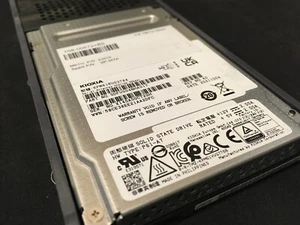 KIOXIA 3.8TB 24Gb/s 2.5" SAS SSD NETAPP X357 KPM6V3T8ATE W/ TRAY *520 FORMAT - Picture 1 of 11