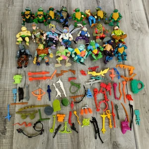 Lote de Figuras y Accesorios De Colección Tortugas Ninja Adolescentes Mutantes Compañeros de Juego TMNT - Imagen 1 de 21