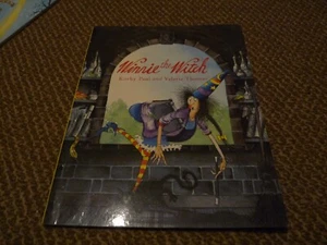 Winnie the Witch by Valerie Thomas (Mixed Media, 2005) with CD - Picture 1 of 2