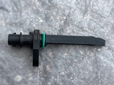 Sensor ABS Mercedes-Benz W206 C OEM - Número de pieza A2069050200 Foto 1 de 4