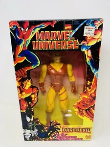 Toy Biz MARVEL Universe DAREDEVIL 10" Poseable Action Figure 1997 - Picture 1 of 4
