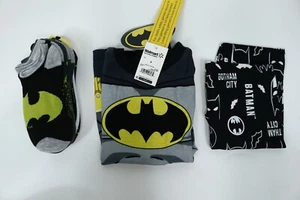 Boys Justice League Batman 2 Pc Long Sleeve Pajama Set 6 Pr No Show Socks Sz 6 - Picture 1 of 3