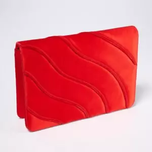 Vintage Valentino Garavani rote Satin Abendtasche Geldbörse Twist Schultergurt - Bild 1 von 7