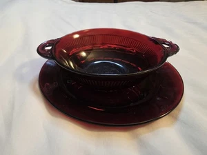 Vintage Anchor Hocking Ruby Red Glass Small Bowl And Saucer Dish - Picture 1 of 3