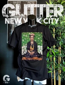 Frida Unisex T-Shirt (Bella Canvas) - Bild 1 von 4