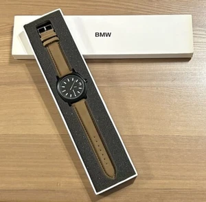 BMW Original Armbanduhr BMW JAPAN Offizieller Händler Echtleder nicht zu verkaufen - Bild 1 von 10