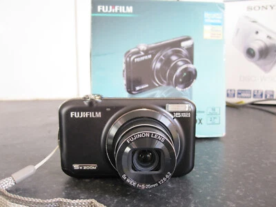 Fujifilm FinePix JX400 16MP Digital Camera  BOXED - Image 1 of 4