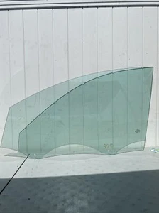 2011 2012 2013 2014 2015 AUDI Q7 FRONT LEFT DRIVER SIDE DOOR WINDOW GLASS OEM - Picture 1 of 5