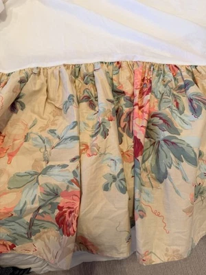 RARE Ralph Lauren Elsa Grasslands Floral Queen Bed Skirt French Country Cottage - Image 1 of 4