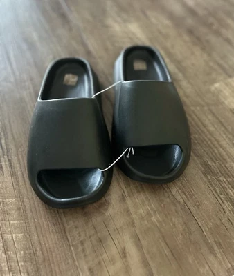 Мягкие туфли без шнурков унисекс - черный цвет, совершенно новый с ярлыками - Изображение 1 из 4