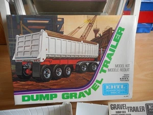 Modelkit ERTL Dump Gravel Trailer on 1:25 in Box - Picture 1 of 2