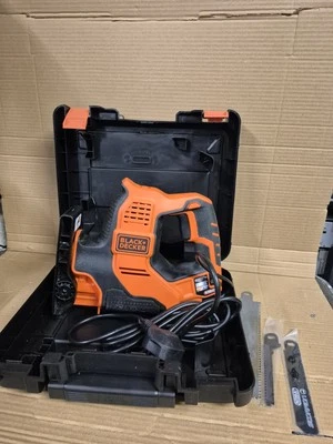 Black and Decker RS890K Autoselect Scorpion Saw 240v - Image 1 of 4