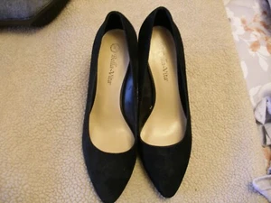 Bella Vita Schwarz Wildleder Blockabsatz Pumps 12N schmal, High Fashion NEU - Bild 1 von 9