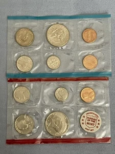 1972 P&D US Mint Set United States New Original Government Packaging Box Cello - Picture 1 of 6