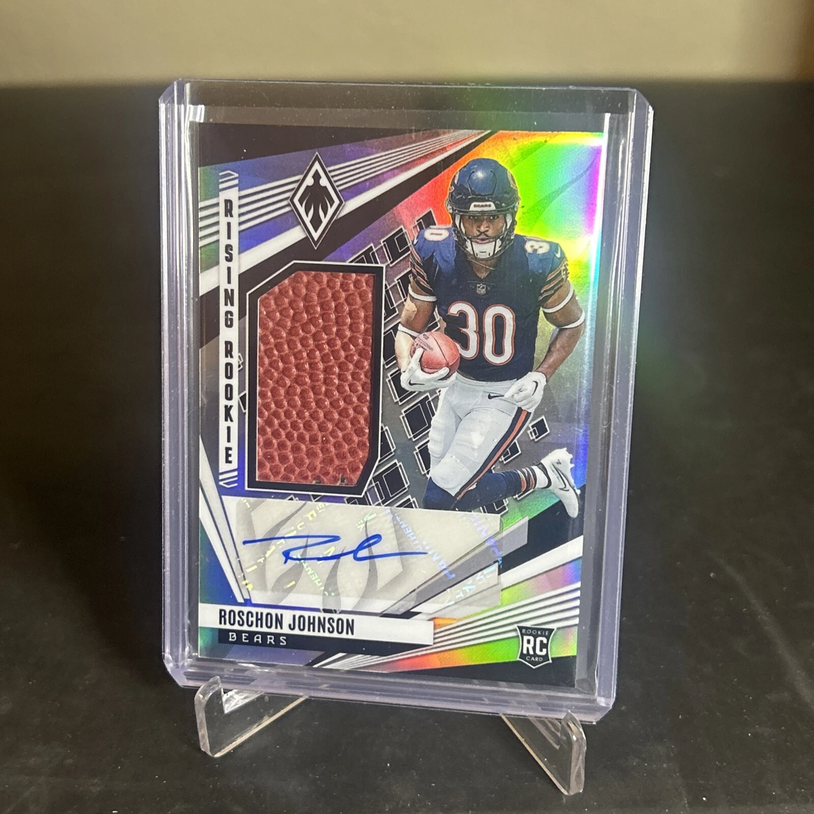 2023 Panini Phoenix Football Rising Rookie Roschon Johnson 008/199 AUTO Relic