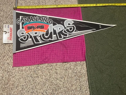 VTG SAN ANTONIO SPURS NBA PENNANT - TAG EXPRESS - TRENCH - SHIP FAST Cover