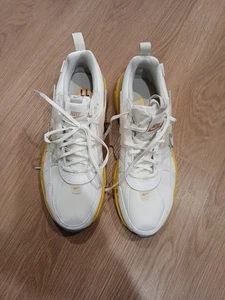 Size 11 - Nike V2K Run GORE-TEX White Light Bone W - Picture 1 of 11