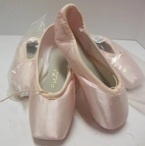 Satin Pointe shoes Fuzi pre-arched many sizes ribbon/elastic included PA-107  - Picture 1 of 7