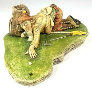 Figura de golf de arcilla de colección 840 Silly Golfer Naturecraft Inglaterra 1974 Hombre Cueva - Imagen 1 de 8