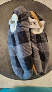 Fuzzy Babba Low Cut Slipper Socks M/L - Picture 1 of 4