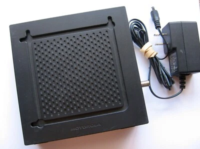 Motorola Surfboard SBG901 Wireless Cable Modem Gateway with Power Supply - Image 1 of 4