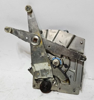 94~05 GMC Jimmy Sonoma Chevy S10 Blazer Rear Right Window Regulator - Image 1 of 4