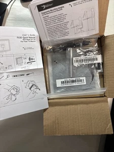 New Ergotron FX30 Monitor Wall Mount Up To 37” POS Touchscreen Quick Release MB5 - Afbeelding 1 van 1
