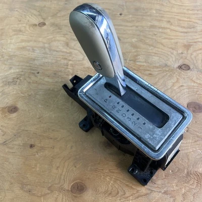 07-14 Lincoln Navigator Transmission Shift Gear Shifter Knob Assembly 2007-2014 - Image 1 of 4