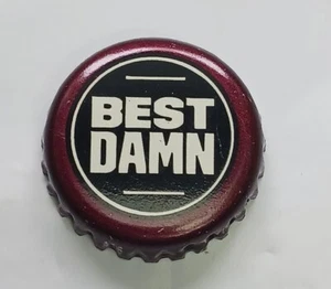 Best Damn Cherry Cola Bierflaschenkappe Krone Handwerk Sammeln ausgelaufene Mannhöhle - Bild 1 von 6