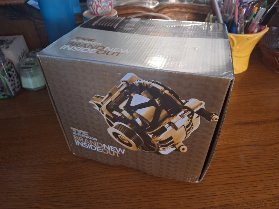 Alternador para Toyota Sienna 2007-2016 RAV4 2009-2012 Highlander 2011-2016 3,5 L Foto 1 de 1