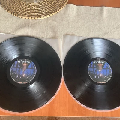 ENRICO RUGGERI '' Vai Rrouge '' Live Double album - Italy /VG+ /no copertina - Immagine 1 di 2