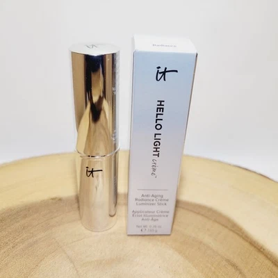 it Cosmetics HELLO LIGHT Crème (Radiance) Anti-Aging Luminizer Stick - Image 1 of 4