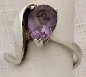 ELEGANT ESTATE PEAR-CUT AMETHYST SOLITAIRE STERLING SILVER RING, SIZE 7 - Picture 1 of 4