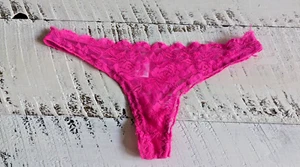 Vintage Y2K Size XS Hot Pink Rose Lace Thong - Picture 1 of 4